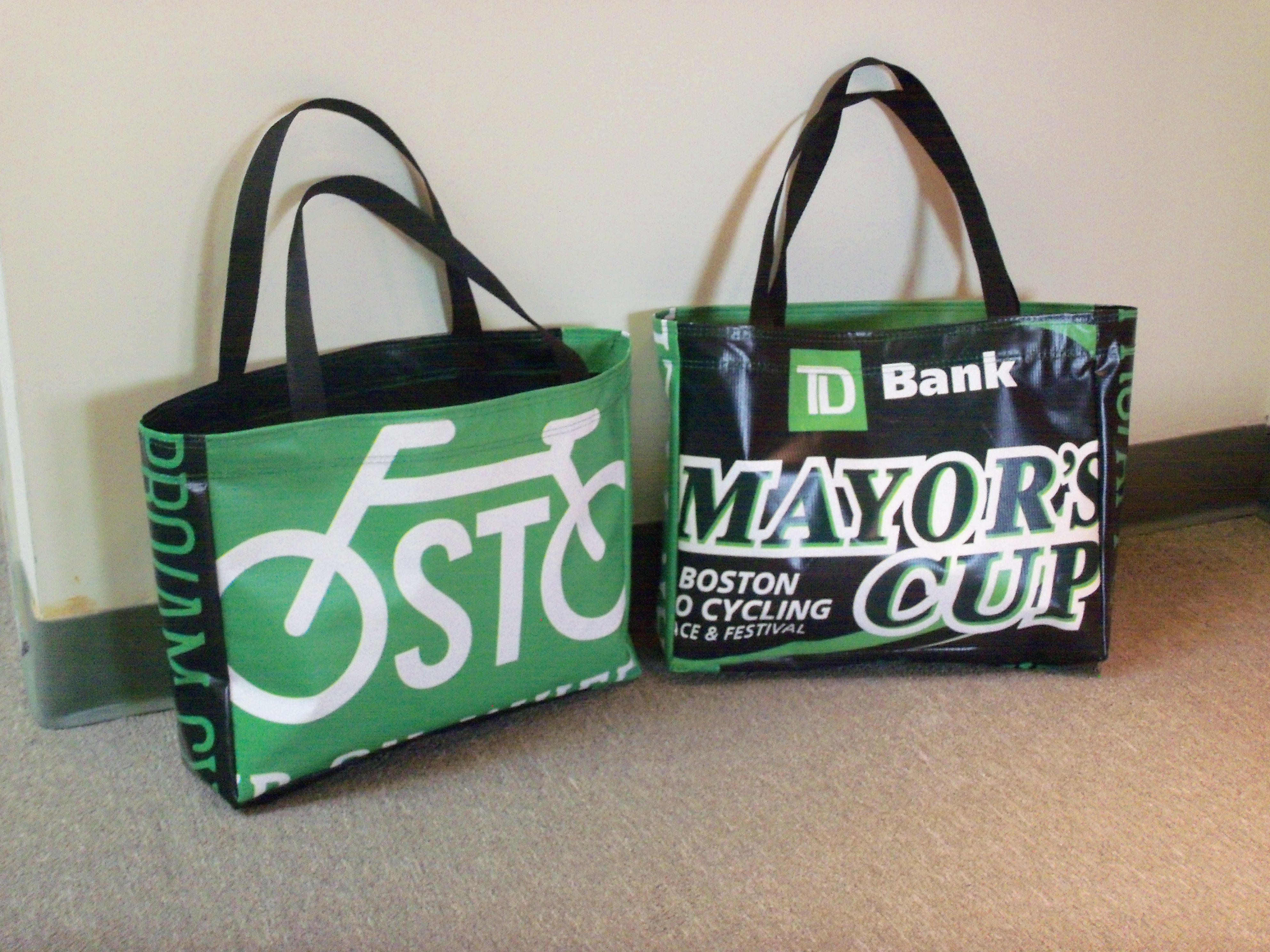 Tote bags